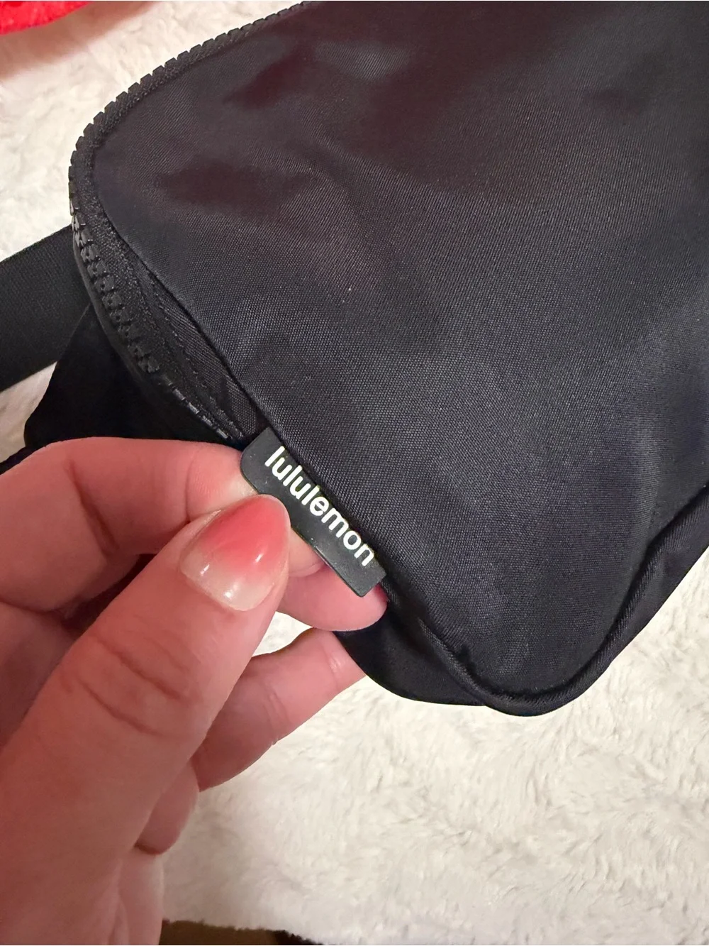 NWOT! lululemon athletica Black Nylon Belt Bag with Logo Accent
